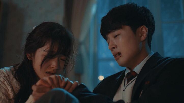 殺人犯を父に持つ男とその父に両親を殺された女…過酷な運命を背負った2人の純愛ラブストーリー『ここに来て抱きしめて』