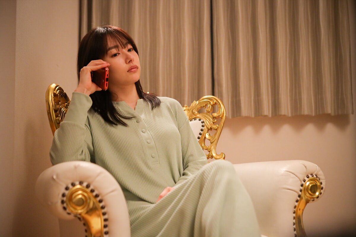 夫の死亡保険金を狙う桜井日奈子の“奔放系シタ妻”に「怖い」「ゾッとした」 豹変ぶりに視聴者戦慄の『余命3ヶ月のサレ夫』第1話 | ドラマ ...