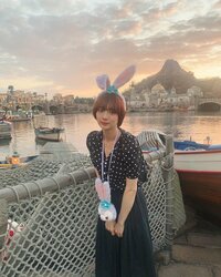 モデル雀士・岡田紗佳、ディズニー満喫　「ごめん、惚れた」「可愛いがすぎます」とファン絶賛