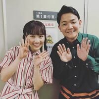 千鳥ノブ「テンパって変なポーズ」ももクロ百田夏菜子との2ショットに反響