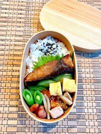 飯田圭織『息子弁当♪♪鰤のみりん醤油焼きの渋いお弁当』