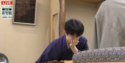 藤井聡太棋聖がわずかにリード 挑戦者・山崎隆之八段は逆転術炸裂なるか “新潟対局”は白熱の終盤戦へ突入！／将棋・棋聖戦五番勝負