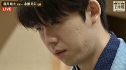 藤井聡太七冠が王座初防衛！“全八冠独占の地”大逆転で連覇達成、永瀬拓矢九段の挑戦をストレートで退ける