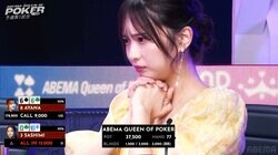 「ここの願い、かわいい」人気芸人もメロメロ…強烈かわいい谷口彩菜の“お祈りポーズ”の破壊力／ポーカー・AQOP