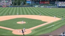 大谷翔平、高弾道28号アーチでロッキーズ内野陣が“確信棒立ち” 高々と頭上を通過する打球になす術なしの衝撃リアクション