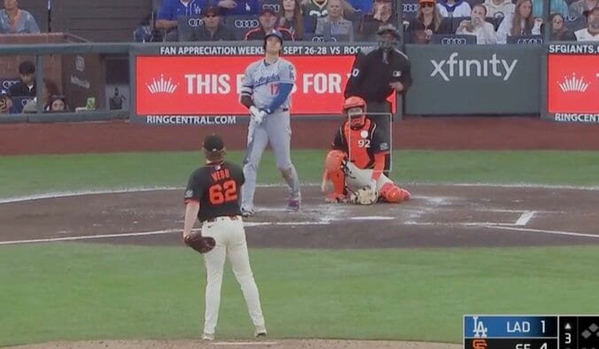 【写真・画像】何が起きた？ 大谷翔平、爆速弾後に“まさかの行動”「泣けるな」ベンチに見せたリアクションが話題に「いよいよだな」　1枚目