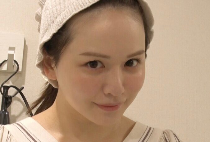 【写真・画像】ゆうこす、3分間で終わる超時短メイク公開 リップクリームの意外な使い方に驚きの声　1枚目