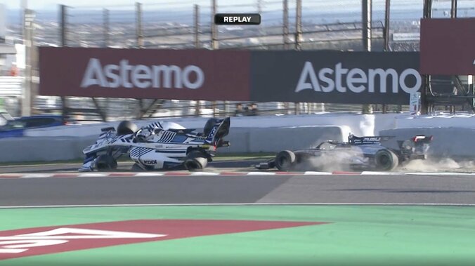 サーキット騒然…日本最速レースでマシンが宙に浮くアクシデント、シーズン最終戦でまさかの波乱【スーパーフォーミュラ】 2枚目
