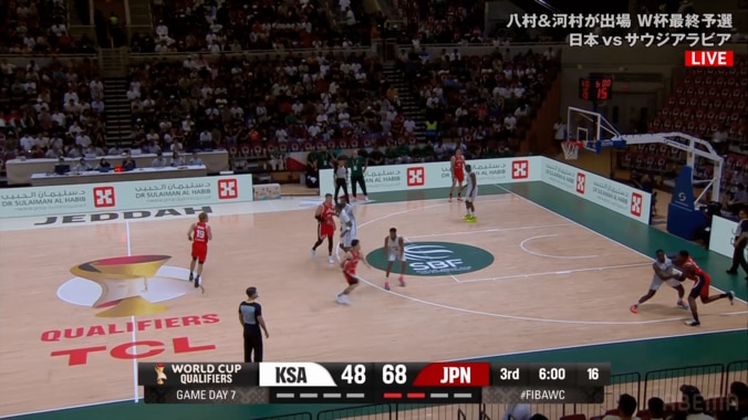 河村勇輝→八村塁の“神連携”が「異次元すぎる」「えぐいって」NBAコンビのバックドアに敵地騒然！【バスケW杯予選】 2枚目