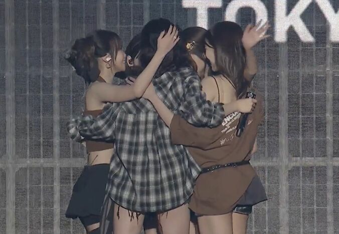 (C)SOURCE MUSIC / HYBE JAPAN. All Rights Reserved.