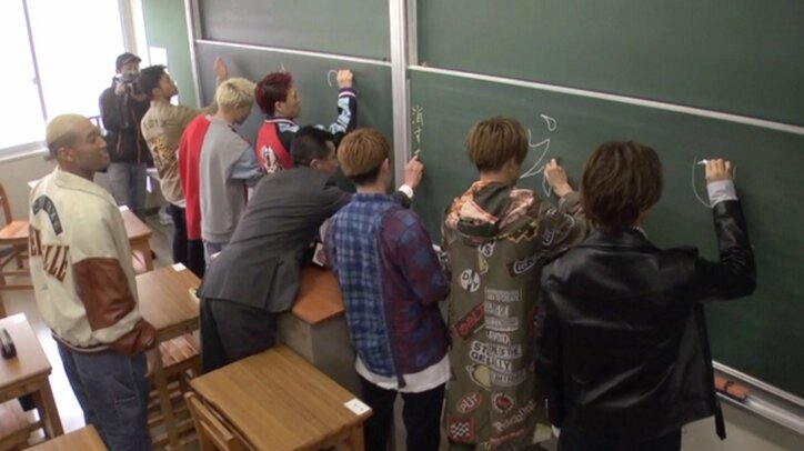 GENERATIONSがSNOWで顔交換　「全員メンディー」に