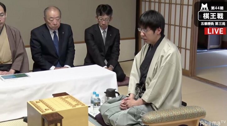 渡辺明棋王、3連勝で7連覇か　広瀬章人竜王が反撃か　対局開始／将棋・棋王戦第3局