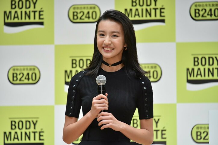Koki,ショートカットの“イケメン”スーツ姿を披露　クールなイメチェン姿にファン「もうキムタクやん」