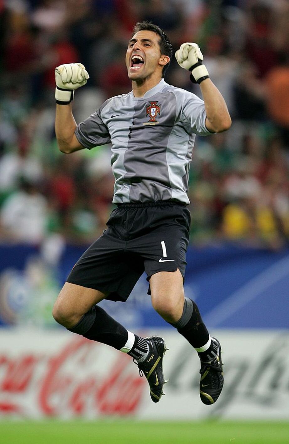 懐かしすぎ！16年前の「ロナウドがベンチスタートだったW杯」スタメン11名