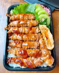 みきママ『えのきの豚巻き弁当です!!』