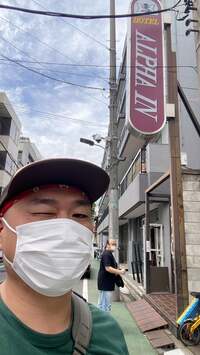 安田大サーカスクロちゃん『おさんぽ♪』