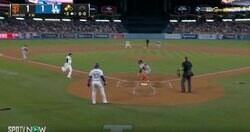 球場騒然！ 大谷翔平の“爆速走塁”が一気に超加速する瞬間がヤバすぎる　異次元スピードで一塁からホームイン「相手守備陣が混乱してるな」「周東かよ」