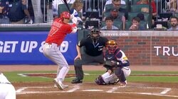 大谷翔平、連続四死球直後に鬱憤晴らす一打 182キロの超痛烈打球で5試合連続ヒット 「打球スピードやっぱ変w」「弾丸ヒットォォォ」