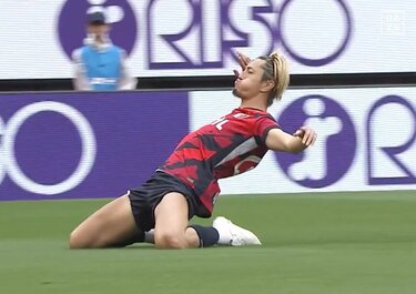 ゲームみたいなゴールだ！」鈴木優磨が衝撃決勝弾！“4人無力化ゴロ