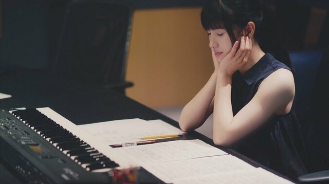 土屋太鳳、映画主題歌初挑戦曲『Félicies』配信スタート＆MVも同時公開！ 2枚目