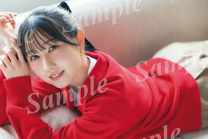 山本杏奈　（C）YOANI　（C）小学館　撮影／LUCKMAN、カノウリョウマ