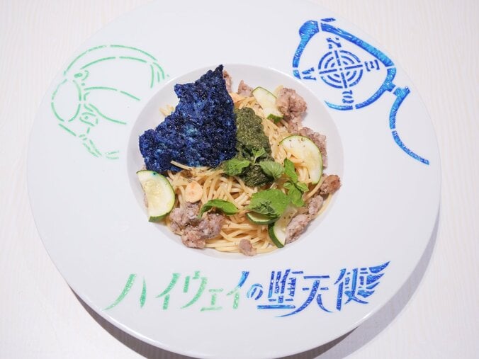 【写真・画像】あの薬や犯人を食べられる!?ユニークなメニューが登場する「名探偵コナンカフェ」レポート　11枚目