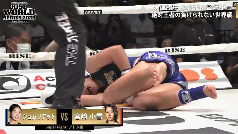 「女子でこれは凄い」衝撃ボディで悶絶KO 予告どおりの劇的決着に驚きの声