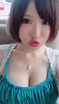 手島優『発売中の~』