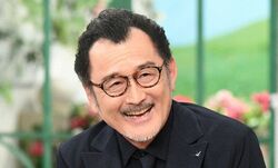 3歳の娘の父・吉田鋼太郎、“パパ友”小栗旬との関係を告白「持ちつ持たれつでやっております」