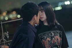 突然のキスに思わず嘔吐 …壁ドンも人によっては苦痛になる『17.3 about a sex』で“アセクシュアル”を知ることの重要性