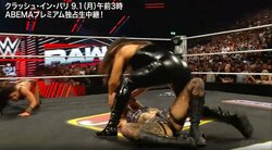 日本人女子レスラーの“ポーズ”に英ファンが熱狂 「めっちゃ人気」「凄いな」日本のファンも驚き 盟友のピンチに登場で会場騒然