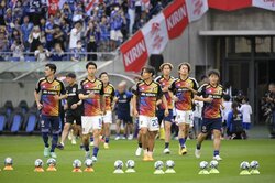 久保建英「どうしたの？」 日本代表の“問題児” 鎌田大地のヤンチャすぎる発言が話題に　練習中に見せた試合でのクールさと正反対の姿に大反響