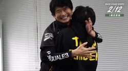 やったぜ俺！萩原聖人が今シーズン最高の喜び爆発 仲間たちとジャンピングハグ「なんていい笑顔」／麻雀・Mリーグ