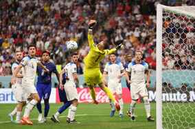 【W杯】イングランドの強力攻撃陣不発。アメリカの組織的守備の前に沈黙し勝ち点１を分け合う