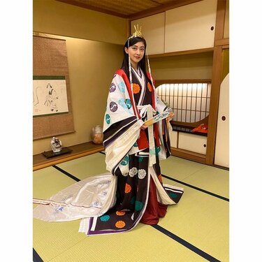 熊井友理奈、Berryz工房デビューから16年「時が過ぎそれぞれの道に進ん