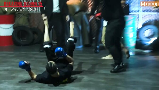 【写真・画像】　1枚目