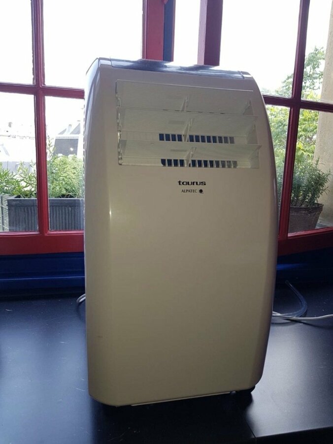 中村江里子、パリ在住約20年でついにクーラーを購入「我慢しよう！！と思っていたのですが・・・」 1枚目