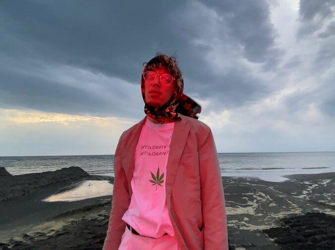 GOODMOODGOKUの今年2月にデジタル限定でリリースされたアルバム『PURITY』からダンサブルなアフロビート・サウンドで話題を呼んだ