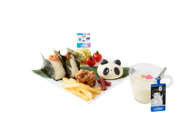 [Photos/Images] Original Menu Items Reflecting the World of Gege Akutami's 'Jujutsu Kaisen' Exhibition Collaboration Cafe, Including Satoru Gojo's Slightly Wild <Hollow: Purple> Pancakes, Now Available! 7th