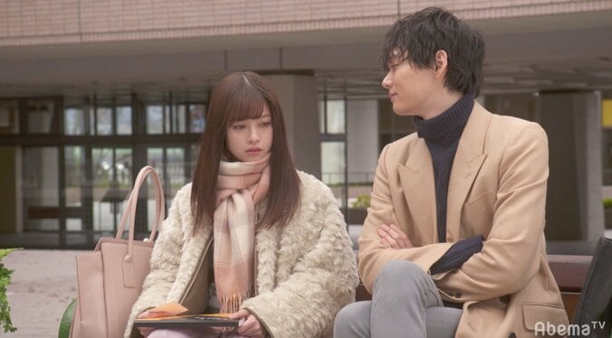 橋本環奈は泣き顔まで天使すぎた　『1ページの恋』スタートで初回から波乱の展開 9枚目