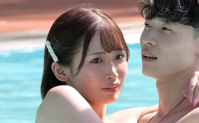 【写真・画像】シンクロ水泳経験→人気セクシー女優に…26歳美女、4人の男性にモテまくり驚き「え、私ですか！？」　2枚目