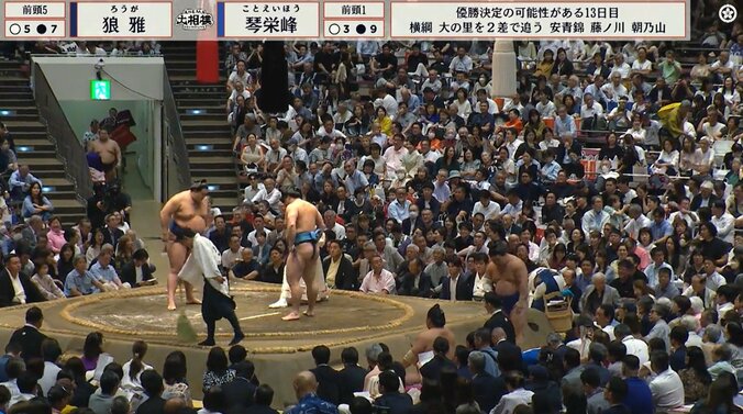 「髪の毛パープルやん」大相撲、あまり映らない特等席に“大物MC”が鎮座「品格が違う」 2枚目