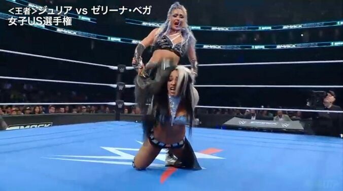 【映像】日本人美女レスラー、後頭部を“ぐしゃり”強烈スタンプ