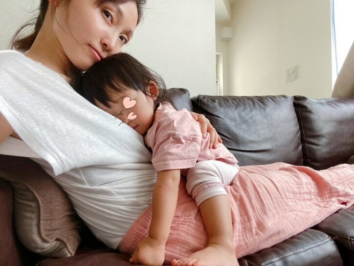 吉木りさ、スッピンで“おうちモード”な姿を公開「史上最強に太っております」