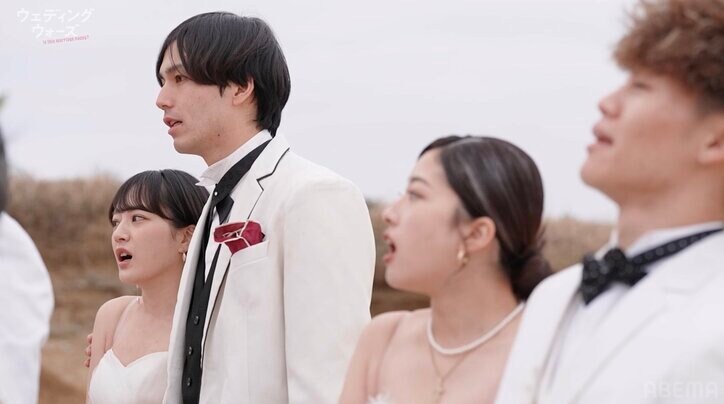 【写真・画像】過酷な婚前合宿サバイバル番組『ウェディングウォーズ』第2話 “30秒間のキス”を繰り広げる異例のミッションで、初の脱落カップルが決定　1枚目