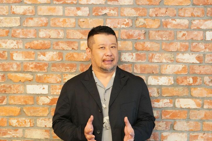 ケンコバ、恋愛番組MC就任で過去の“プロポーズエピソード”を明かす「これまで2回ほど断られています」新番組『セカンドチャンスウェディング』
