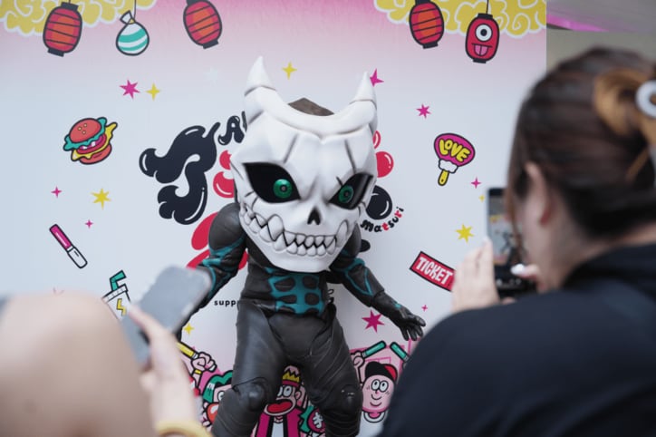 【写真・画像】渋谷の街に全11キャラクターが降臨！「ABEMAアニメ祭」キャラクターグリーティング＆シネマ上映レポート　8枚目