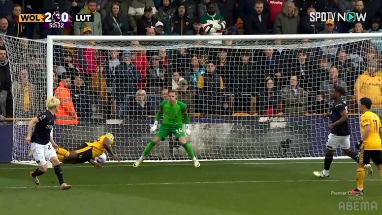 「何やってんだお前！」橋岡大樹、チームメイトに怒鳴られる…裏を取られてヘディング弾を叩き込まれた瞬間「失点シーンで毎回…」「イメージ悪い」ファンも傷心気味