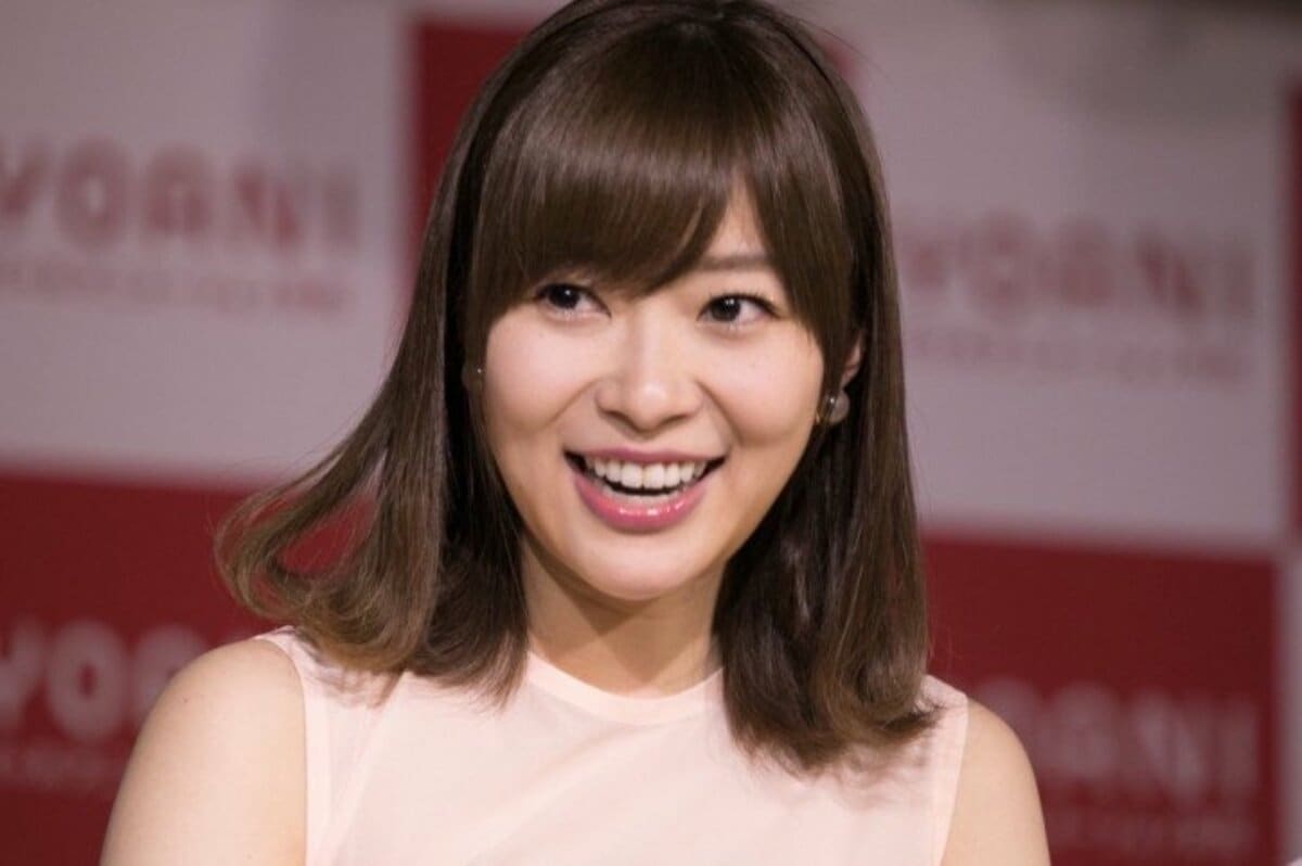 指原莉乃 キラキラの 涙袋メイク が大好評 セルフメイクのコツを大公開 話題 Abema Times