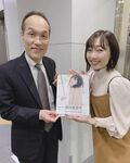 須田亜香里、東国原英夫に写真集手渡すもまさかの展開…「嬉しすぎます」